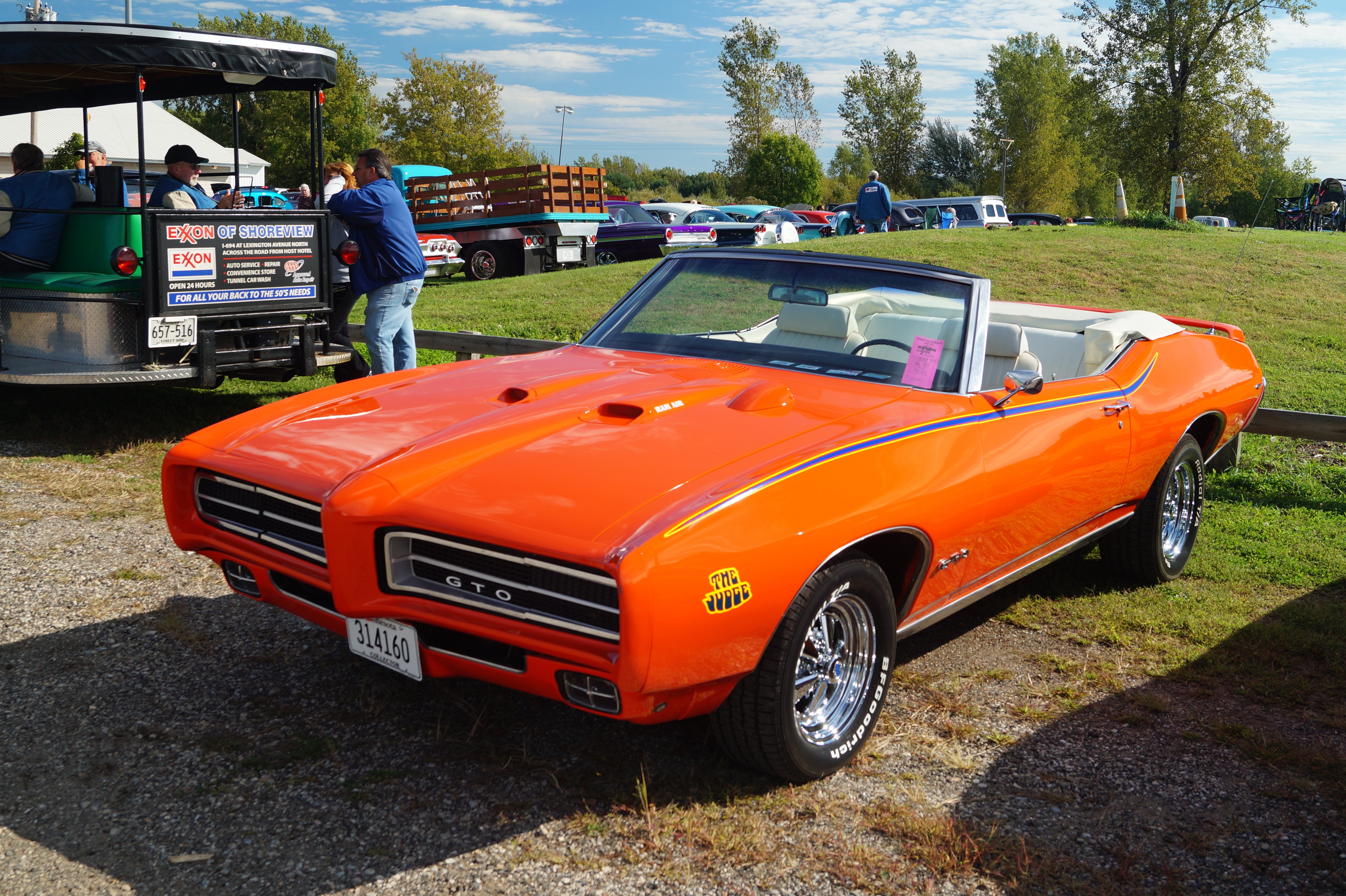 1969_Pontiac_GTO_The_Judge_Convertible