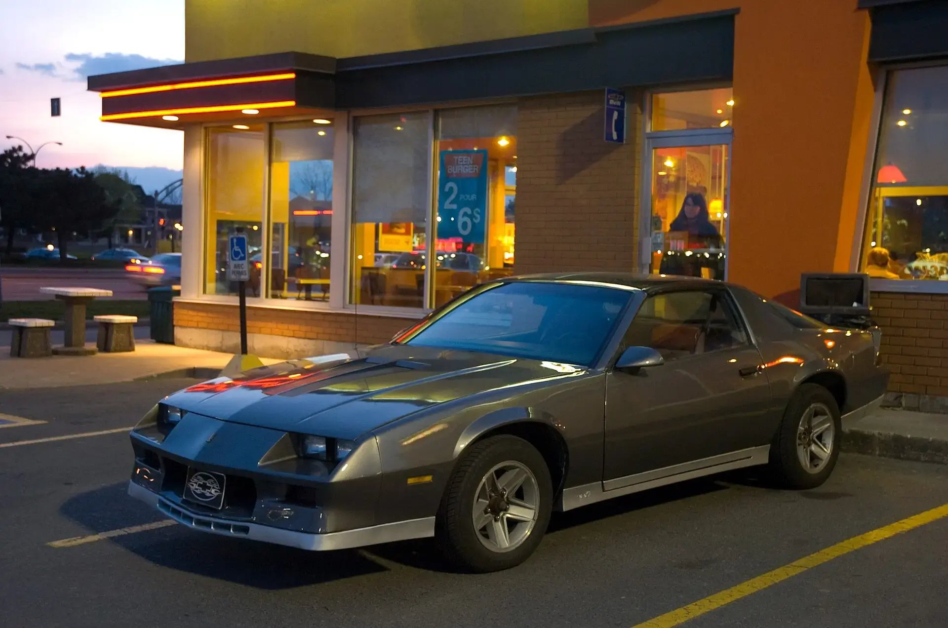 1982–1983_Chevrolet_Camaro_Z28
