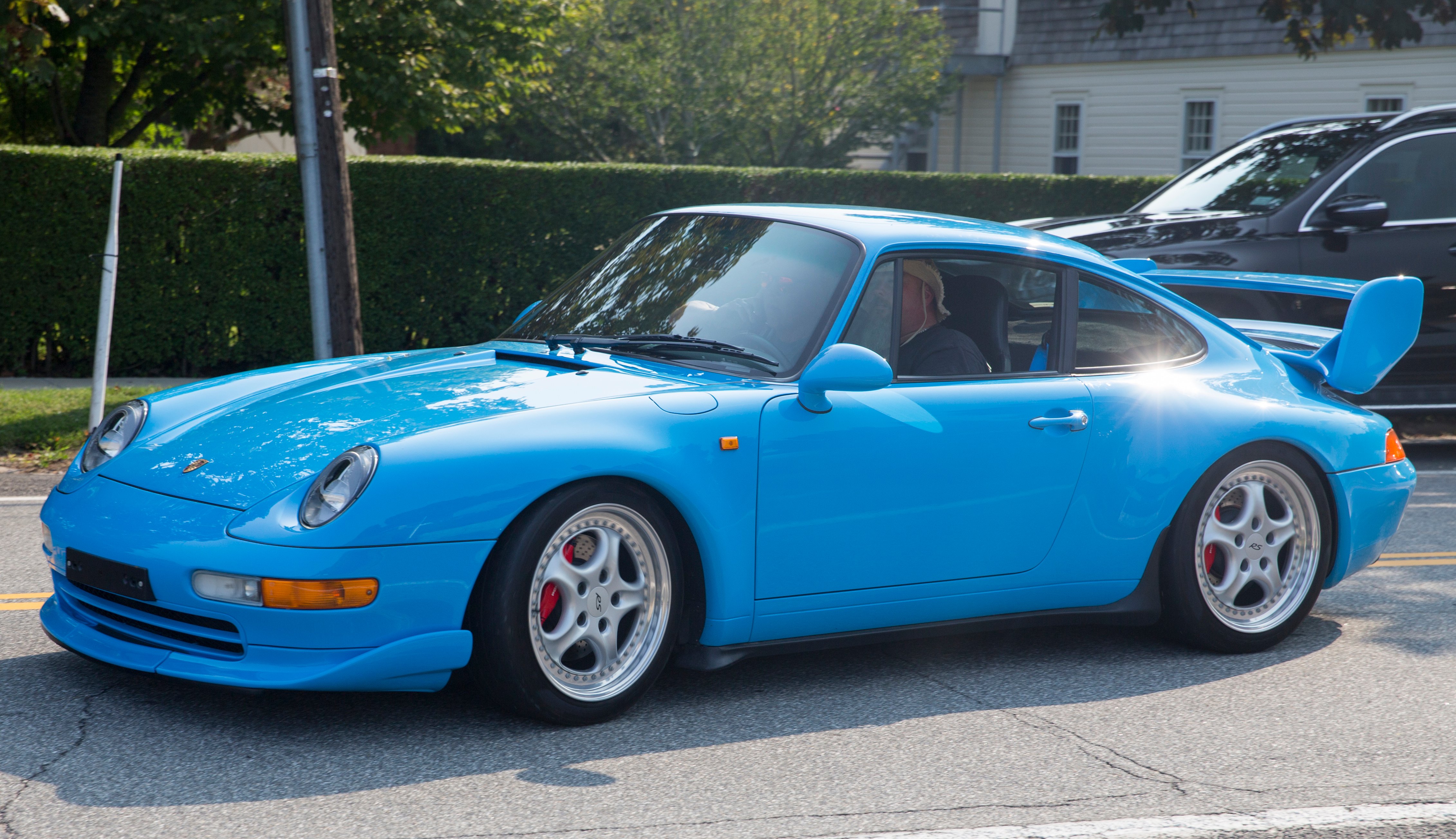1995_Porsche_993_Blue