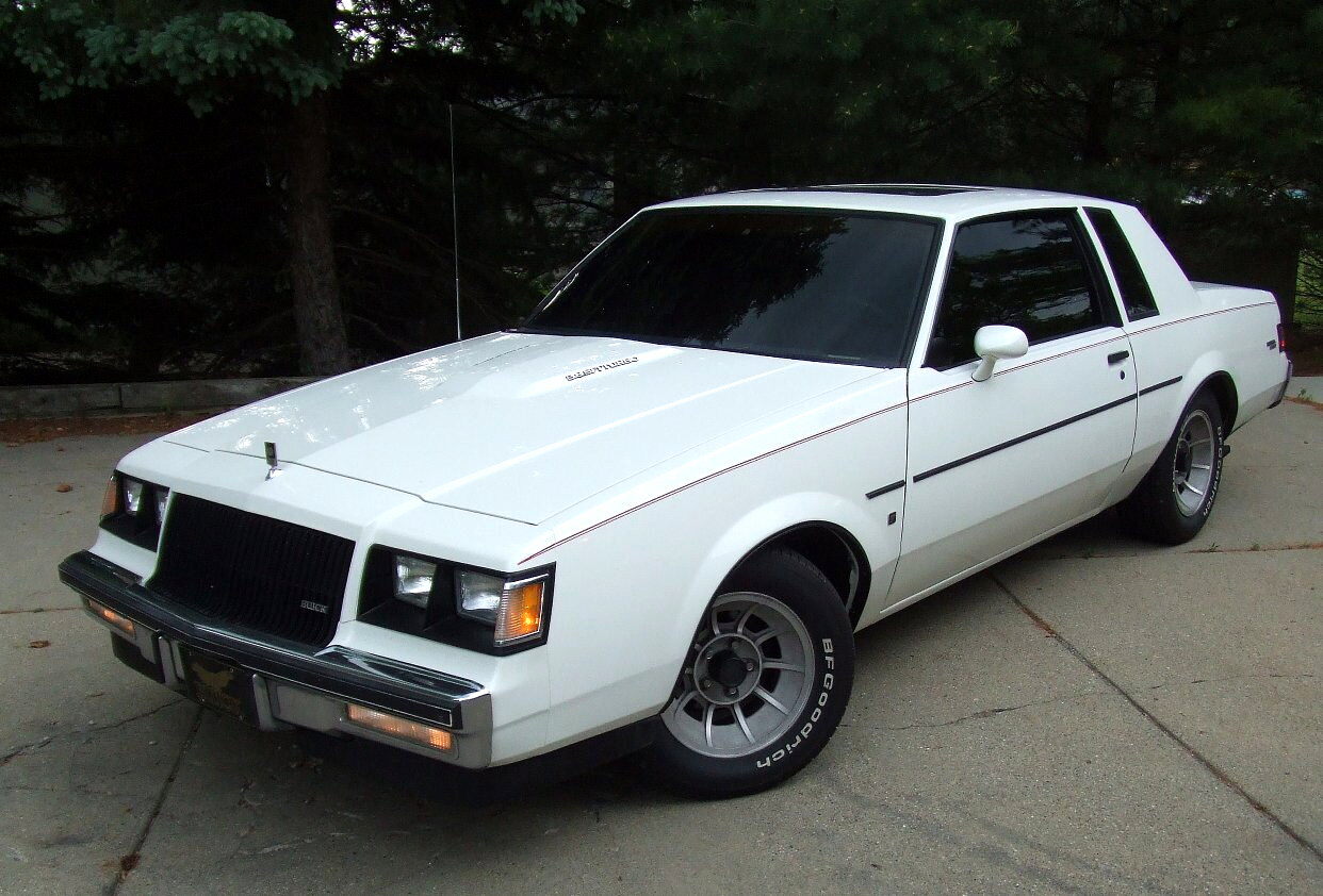 Buick-Regal-T-type-Turbo-1