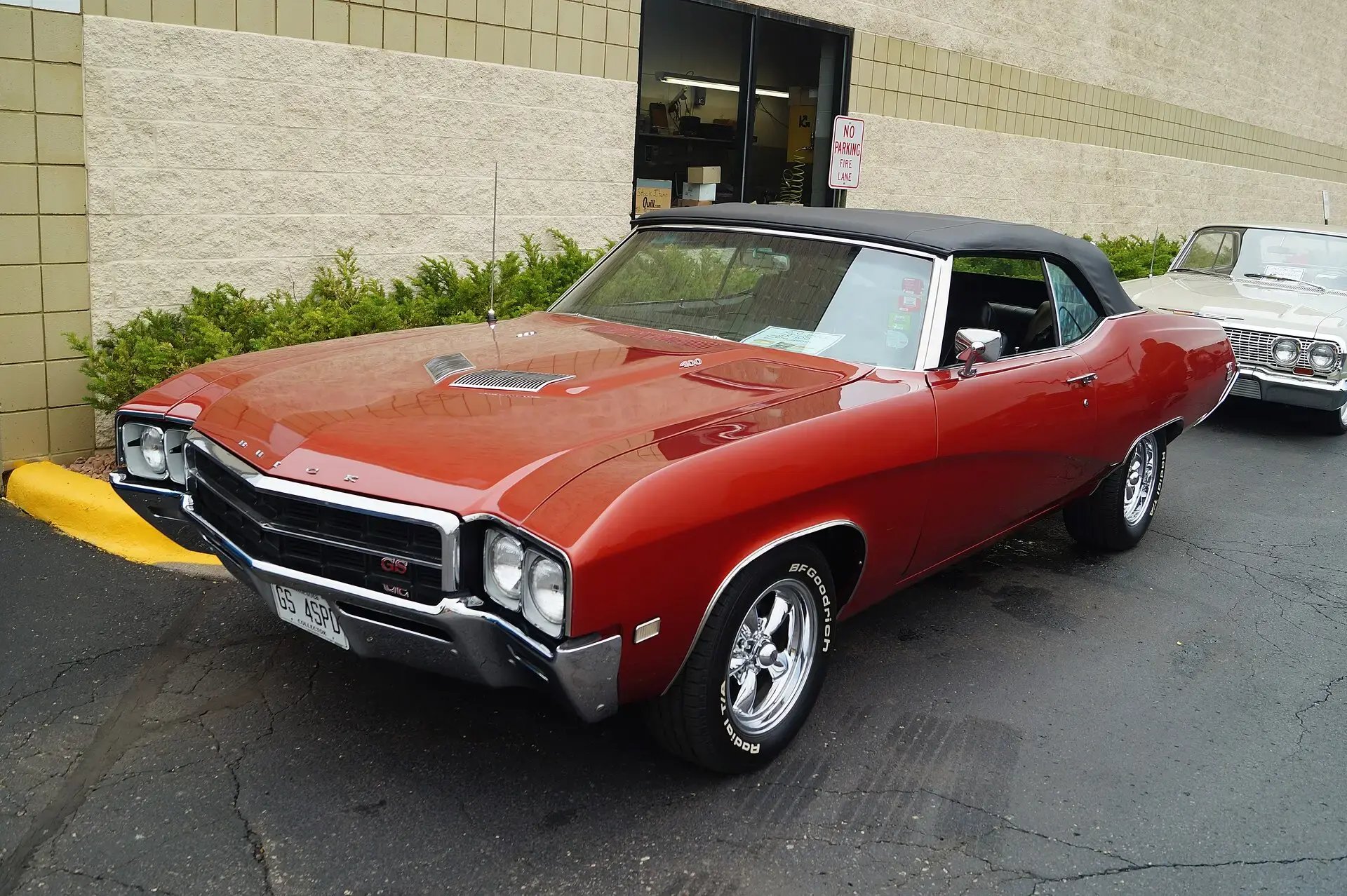 Buick_GS_400