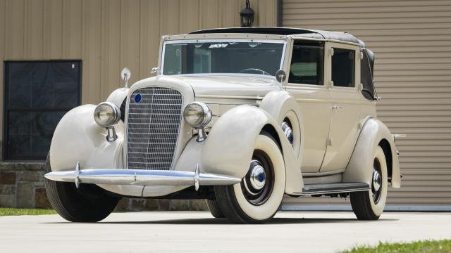 1936 Lincoln Model K.jpg