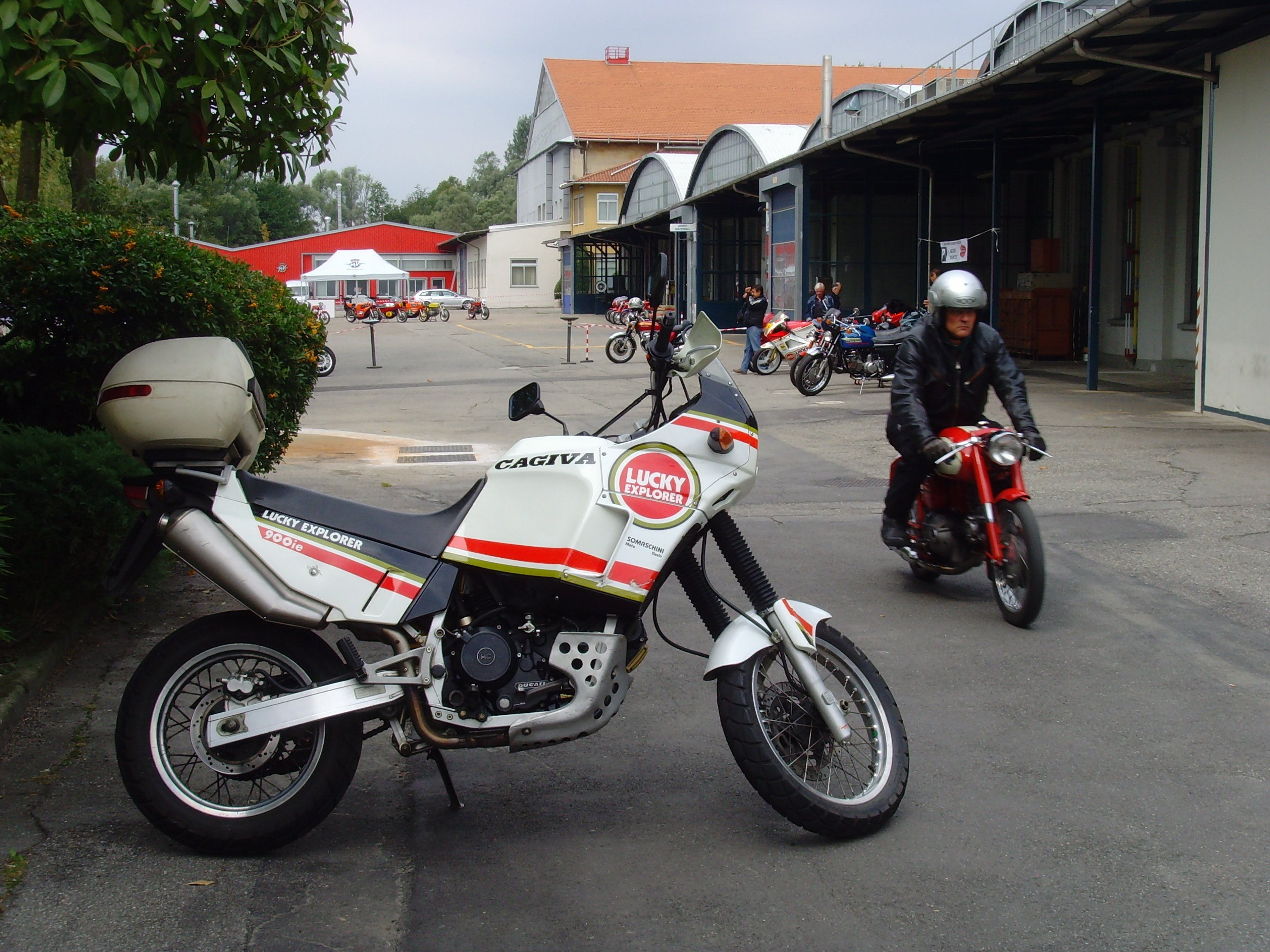 Cagiva_LE_900ie