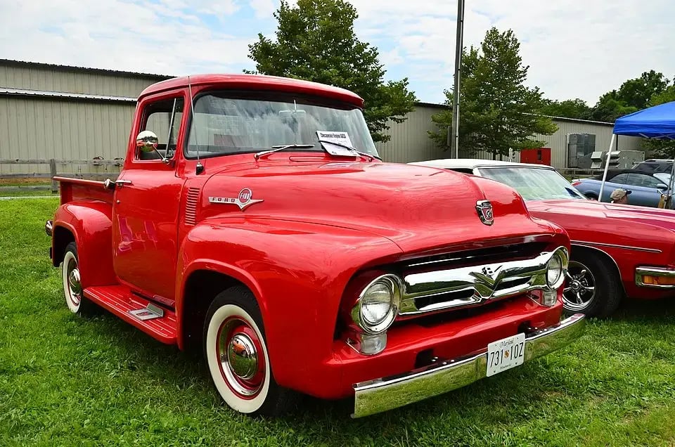 Ford_F-100_ 1956