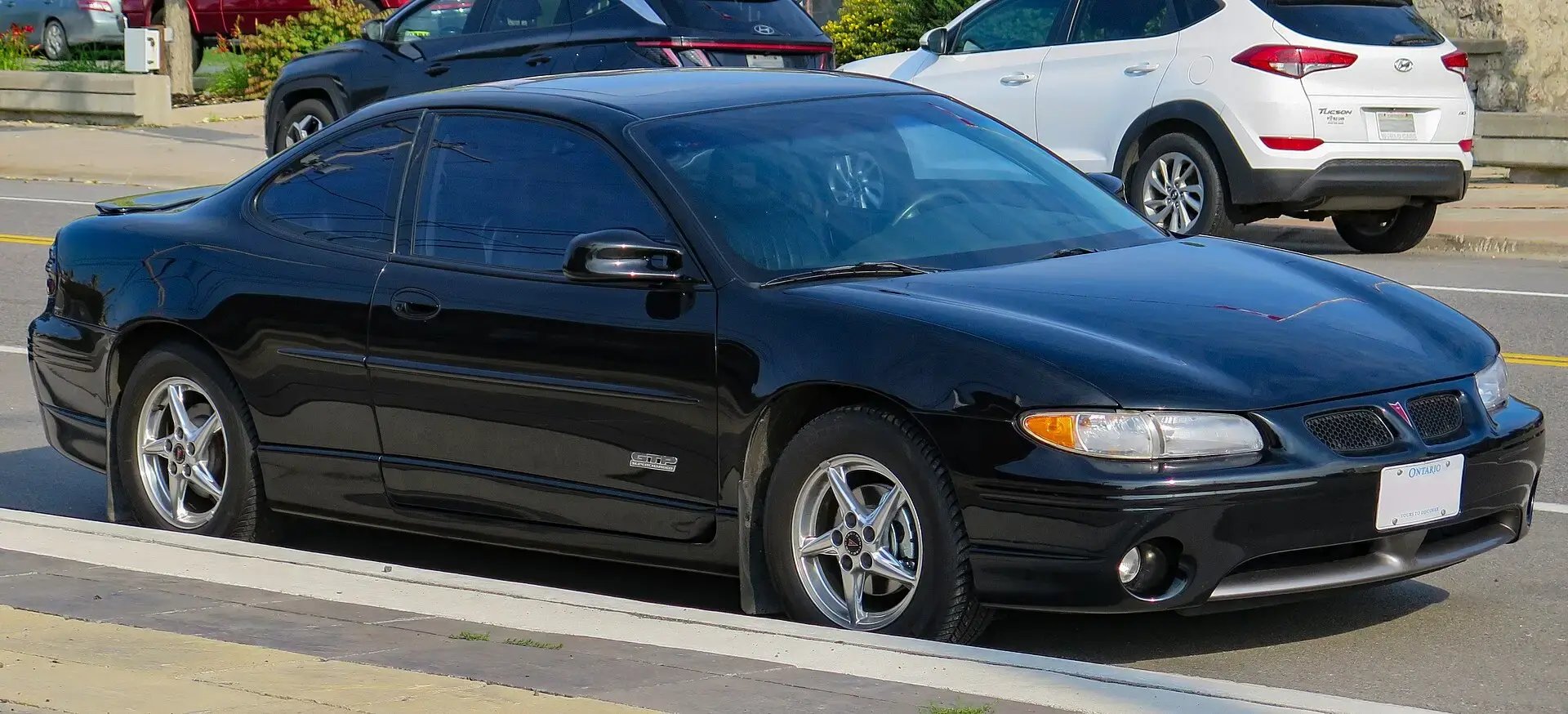 Pontiac_Grand_Prix_GTP