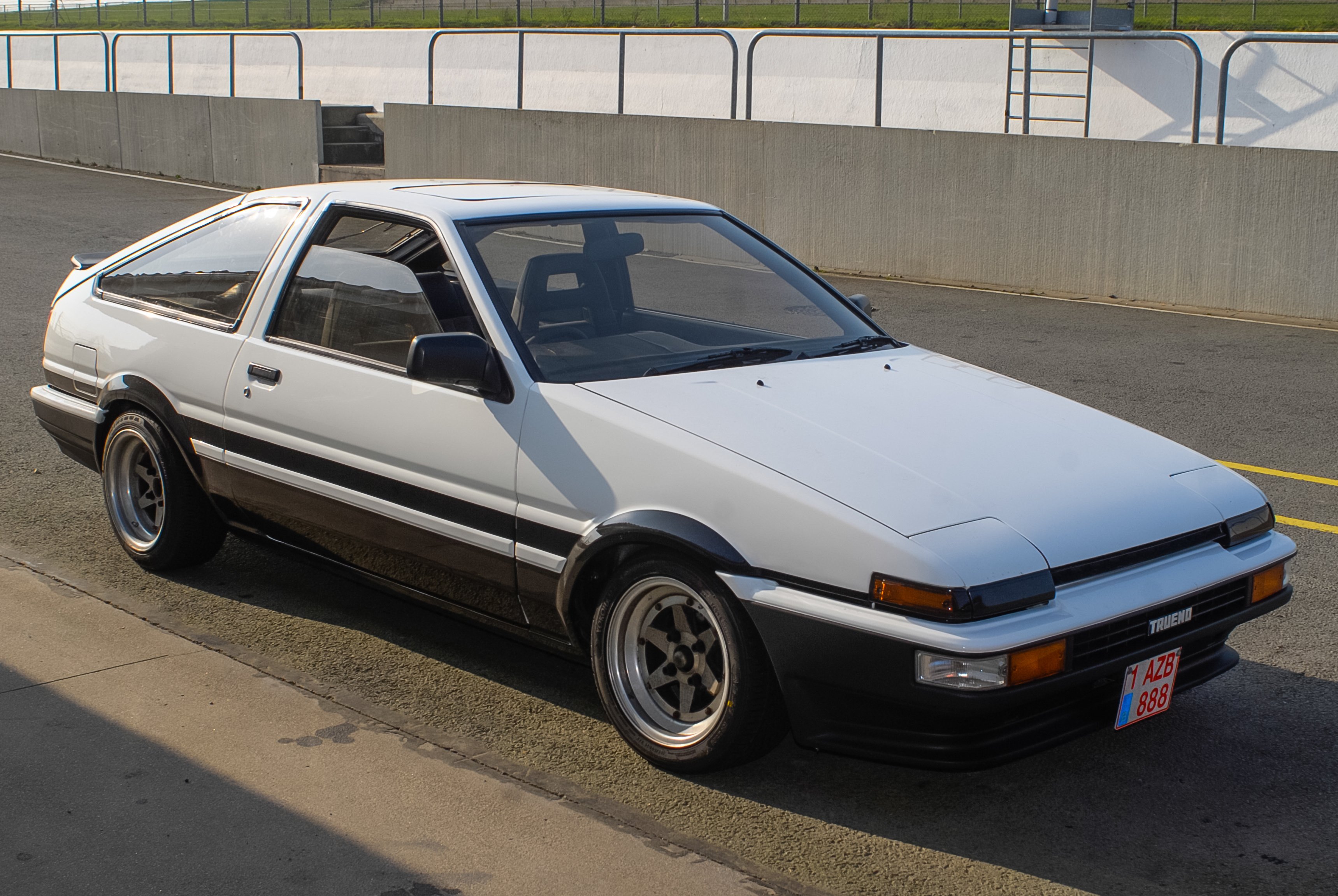 Toyota_Corolla_GT