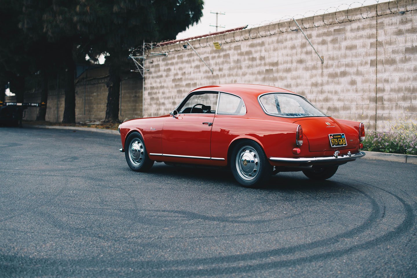 alfa-romeo-Giulietta-sprint-side