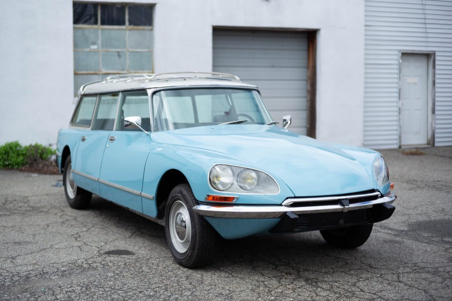 Citroen DS Break at the West Coast Shipping warehouse
