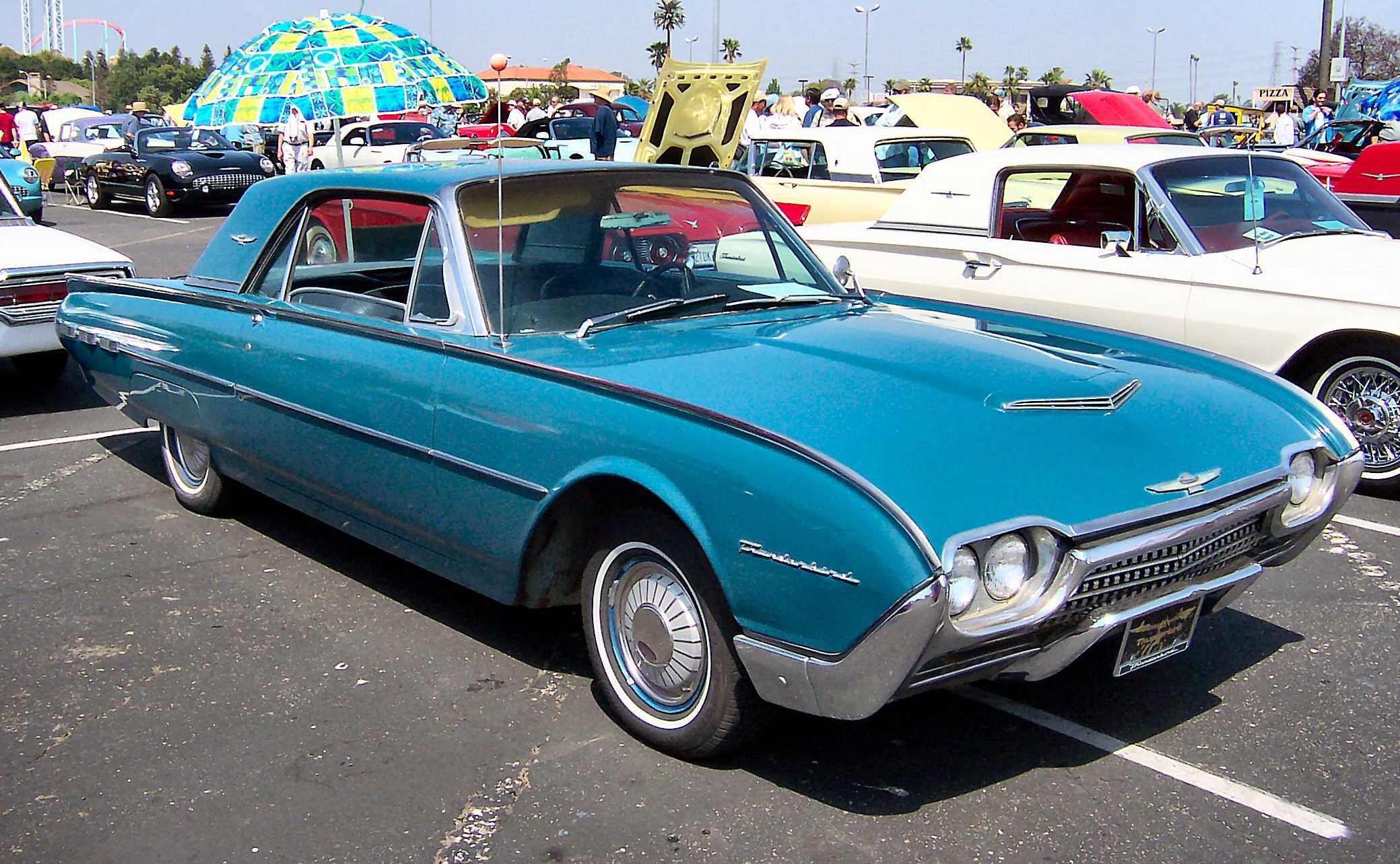1970 Ford Thunderbird