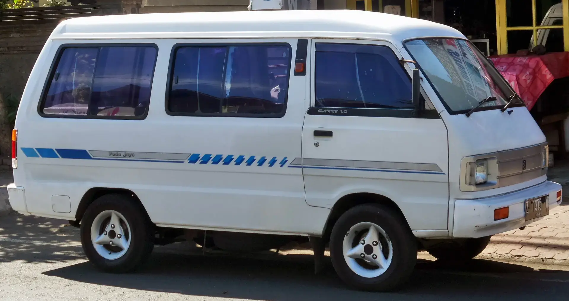 2001 Suzuki Carry
