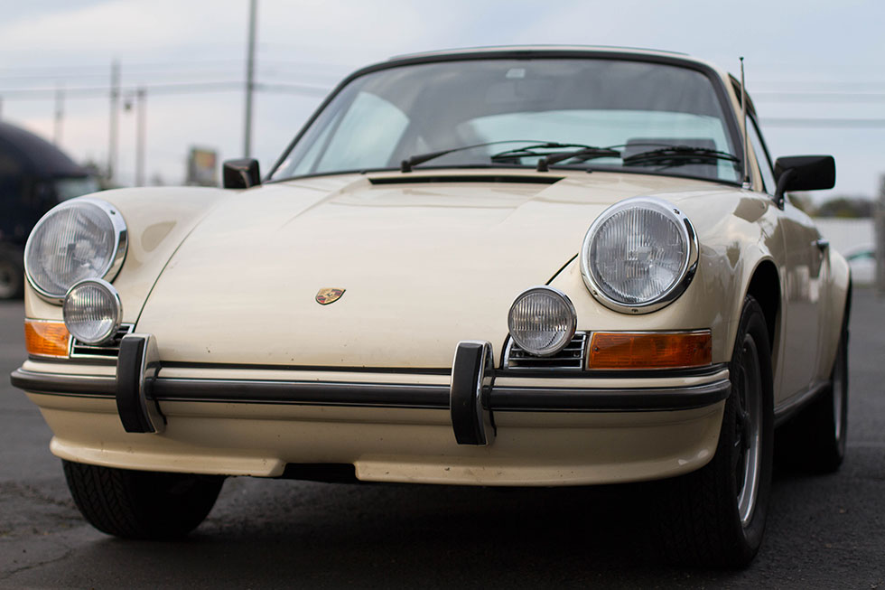 Classic-Porsche-911-values.jpg