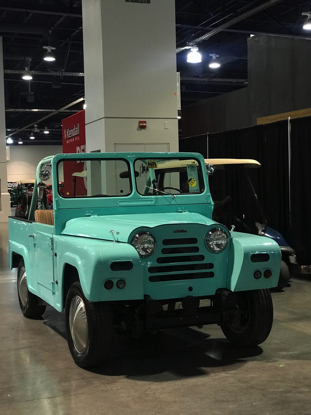 Las Vegas Auction Jeep image