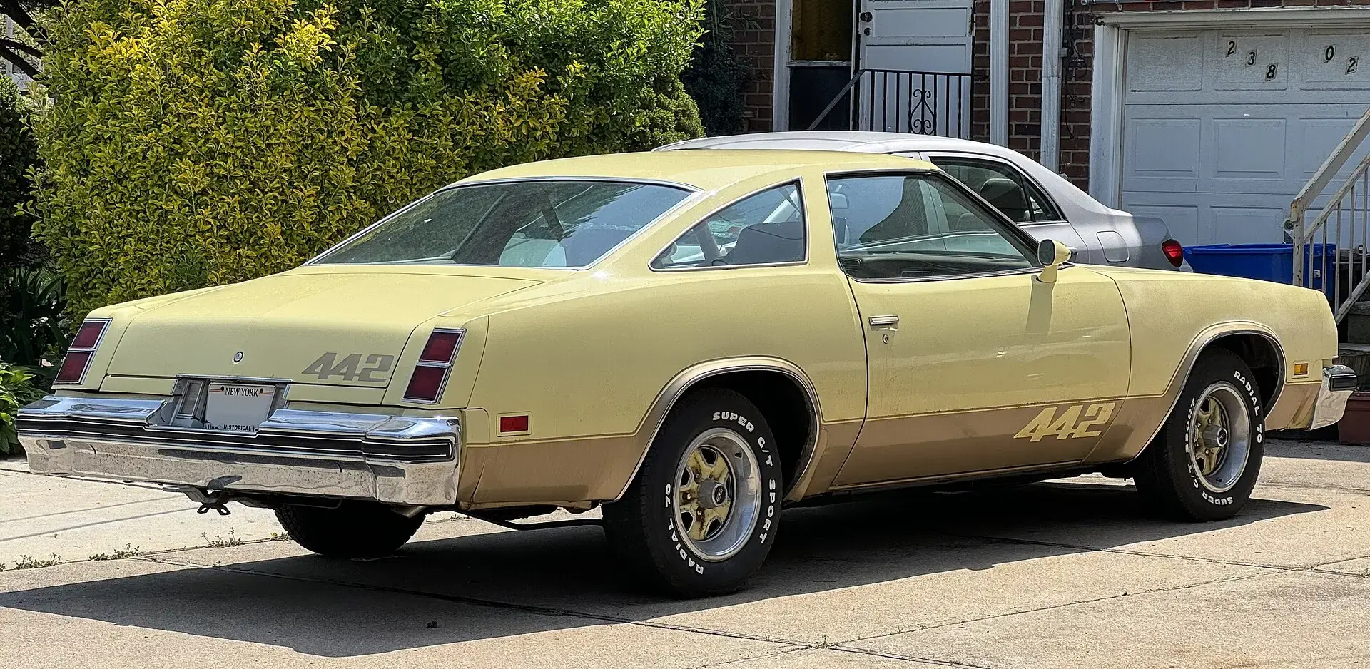 Oldsmobile 442 1972–1980