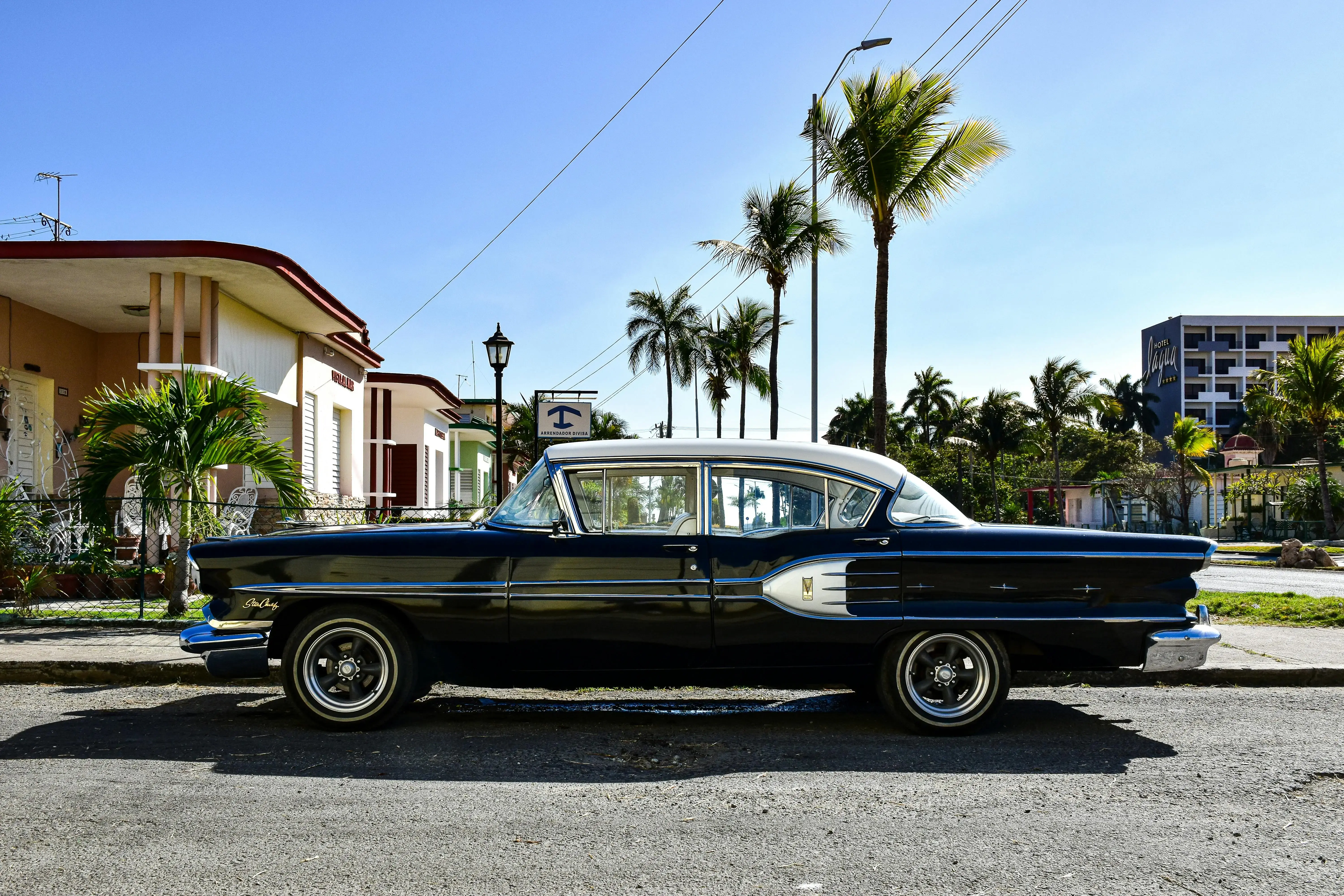 Black Pontiac Star Chief