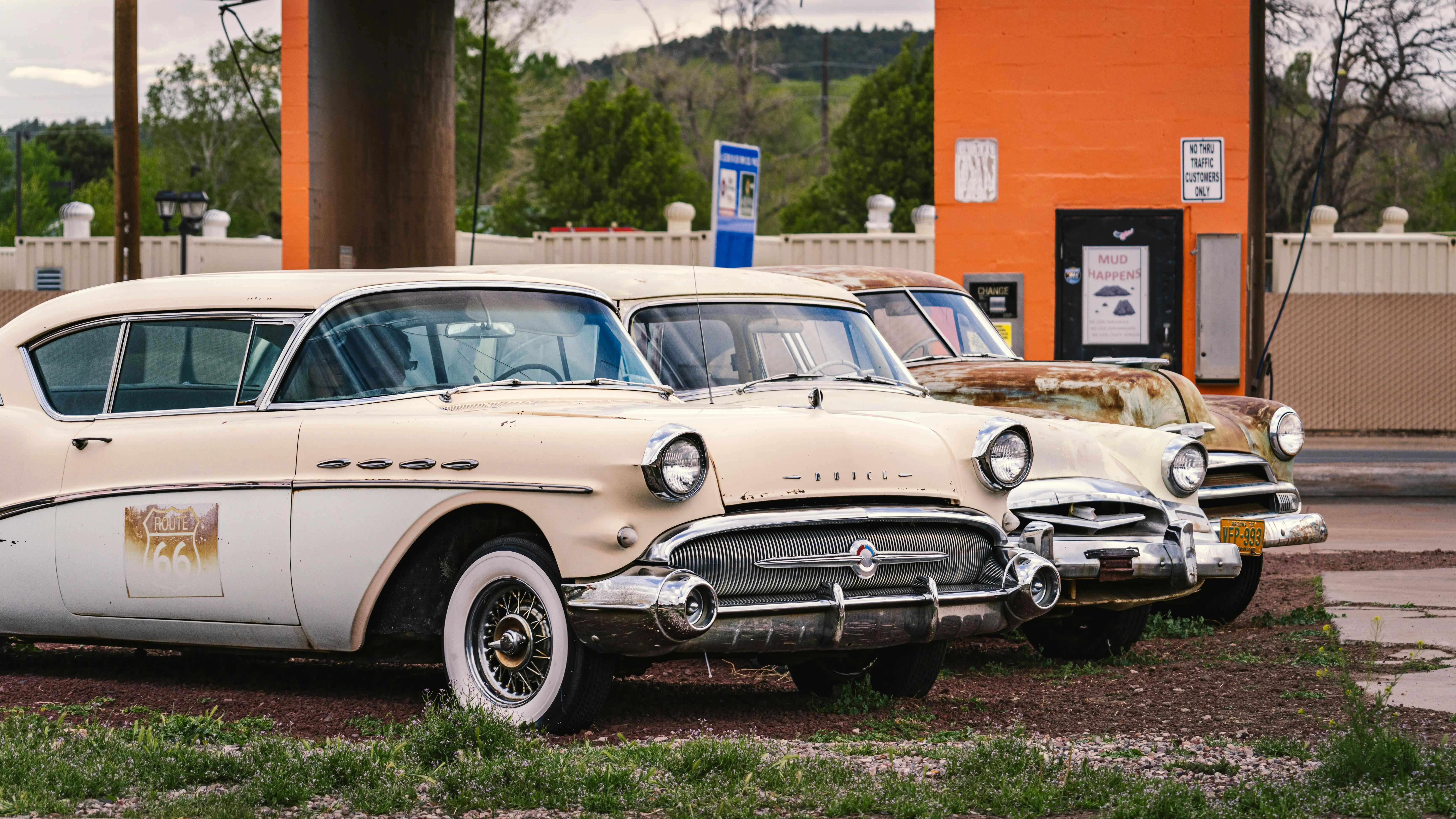 Vintage Buick Cars on Historic Route 66