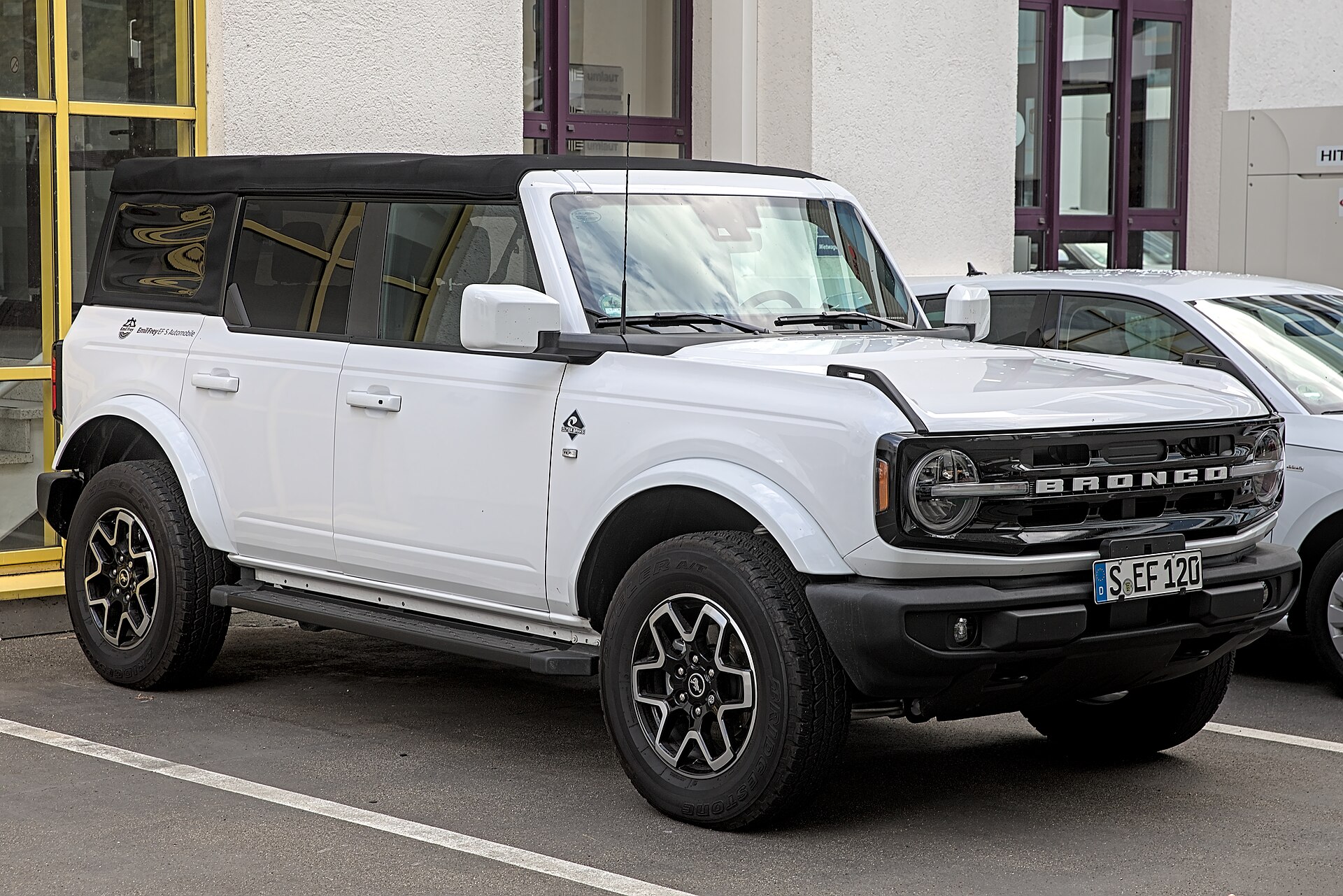 Sixth-generation Ford Bronco four-door, 2021 onward