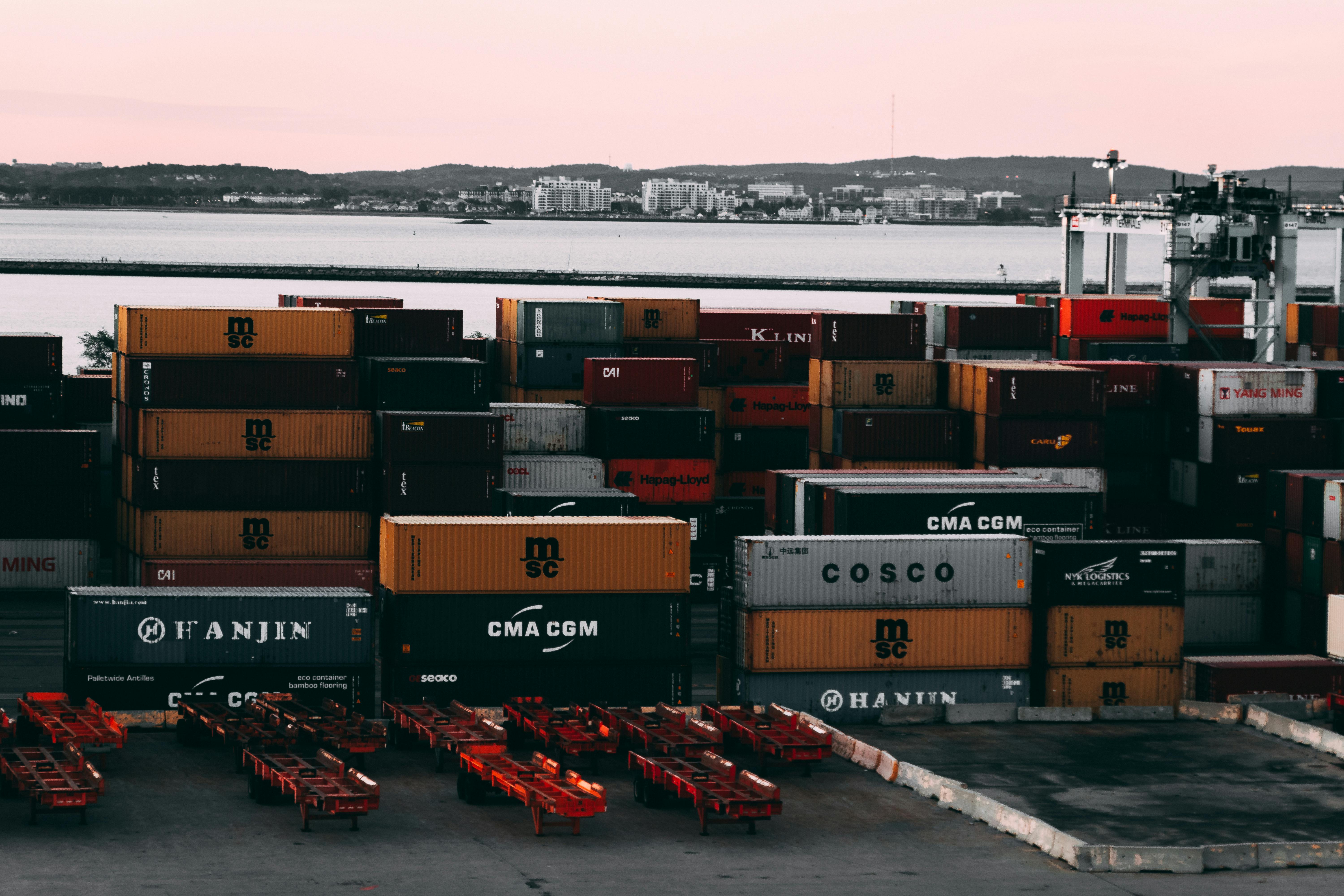 muscle-car-container