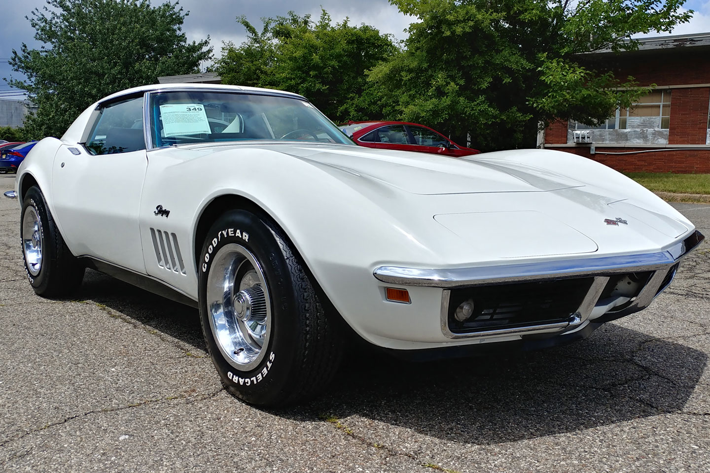 classic-chevrolet-corvette